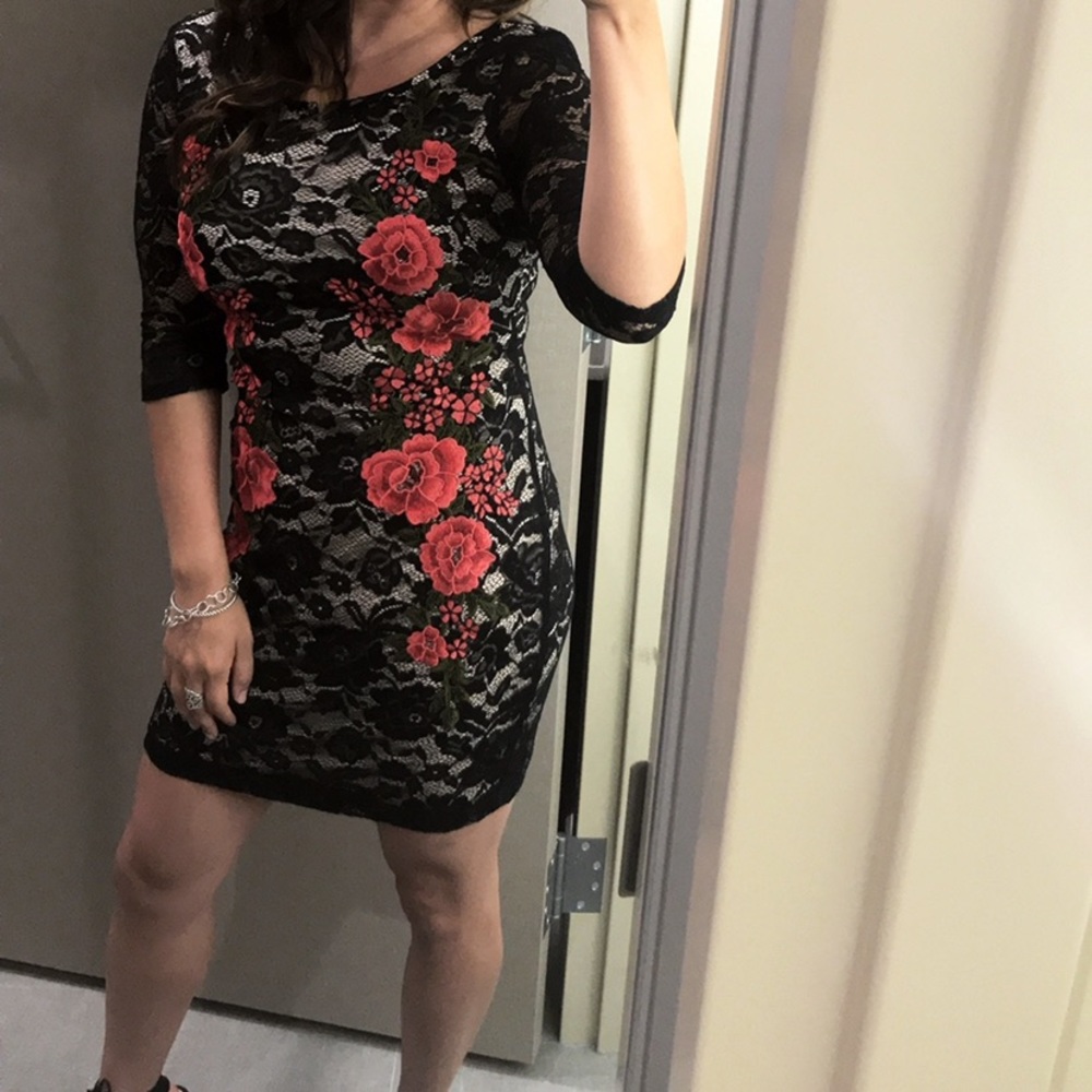 Black and red rose dress